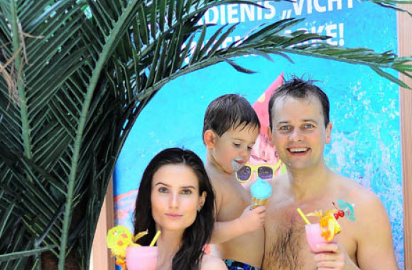 Nerijus Juška su žmona Agne švenčia sūnaus Pauliaus gimtadienį