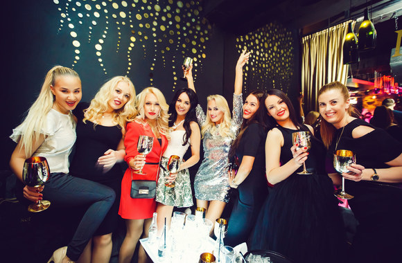 Milita Daikerytė, Oksana Pikul-Jasaitienė