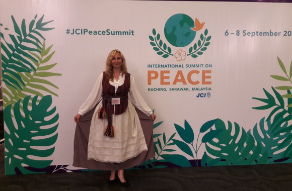Dovilė Žiaukienė - taikos renginyje Malaizijoje
