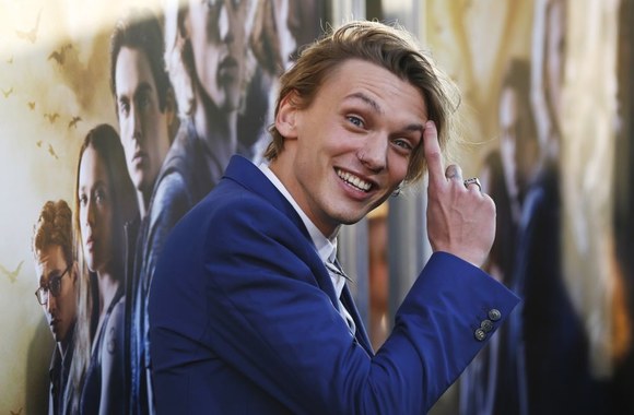 Jamie Campbellas Boweris