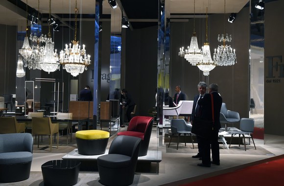 „iSaloni“ kiekvienais metais gamintojai pristato daugybę naujienų.