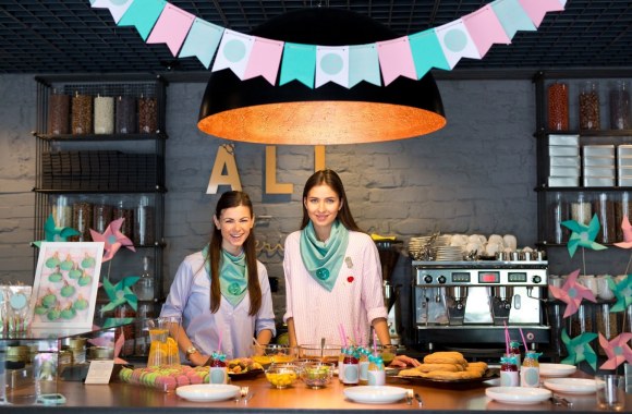 Laura Mazalienė ir Patricija Žuromskytė