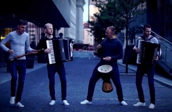 subtilu-z-morning-in-lazdynai-by-t-makacinas