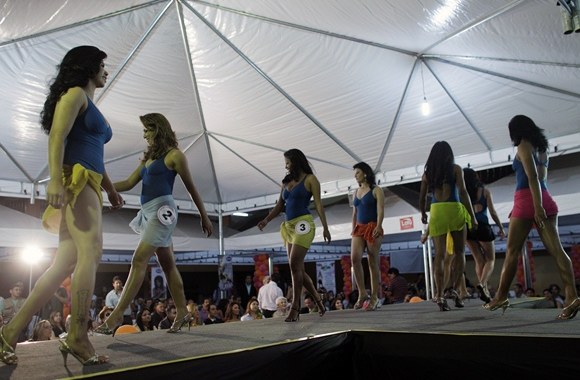 Brazilijos „Mis nelaisvė 2011“ konkurso dalyvės