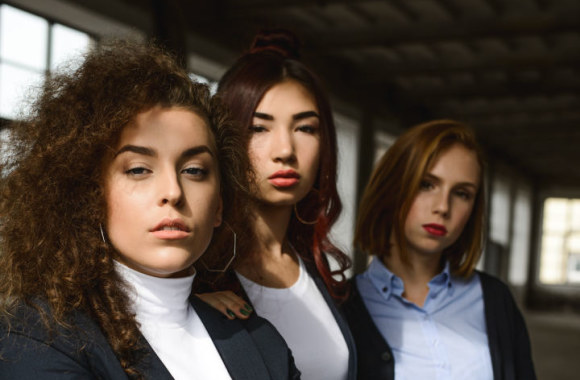 Paula Valentaitė pristatė mokyklines uniformas