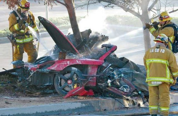 Avarijos, kurios metu žuvo Paulas Walkeris ir Rogeris Rodas, vietoje