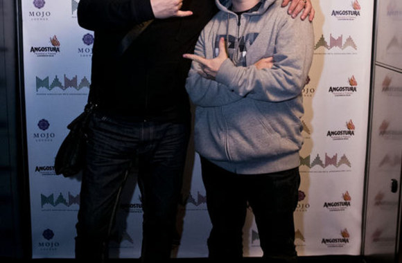 Aleksandras Ivanauskas ir Mamania