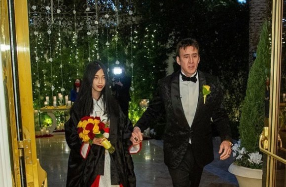 Nicolas Cage'as ir Riko Shibata / Socialinių tinklų nuotr.