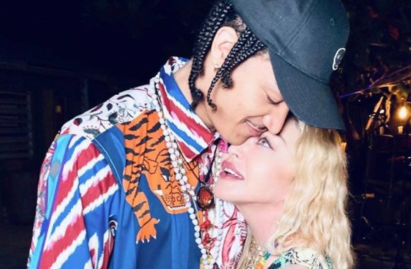 Madonna su mylimuoju Ahlamaliku Williamsu / Socialinių tinklų nuotr.