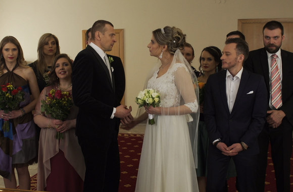 Aušra Štukytė dėl televizijos laidos apsirengė vestuvinę suknelę