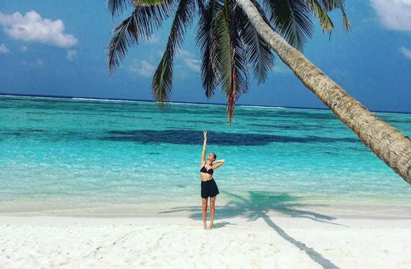 Futbolininkas Marius Žaliūkas atostogų Maldyvuose metu pasipiršo Norai Sudarytei