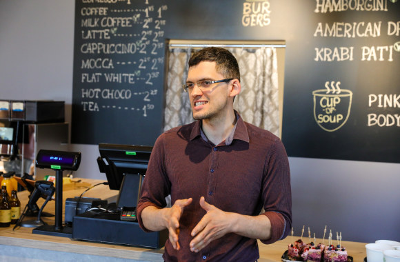 Sveiko maisto restorano „Take five“ patiekalų pristatymas