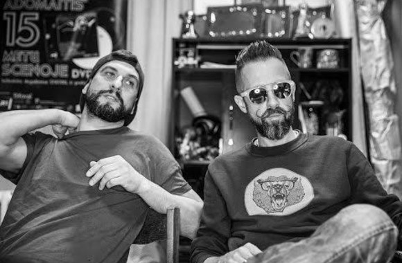 linas-adomaitis-ir-pushaz-smelio-laikrodis