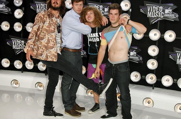 „Workaholics“