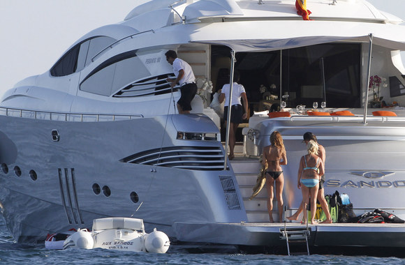 Mario Goetze ir Ann Kathrin Brommel