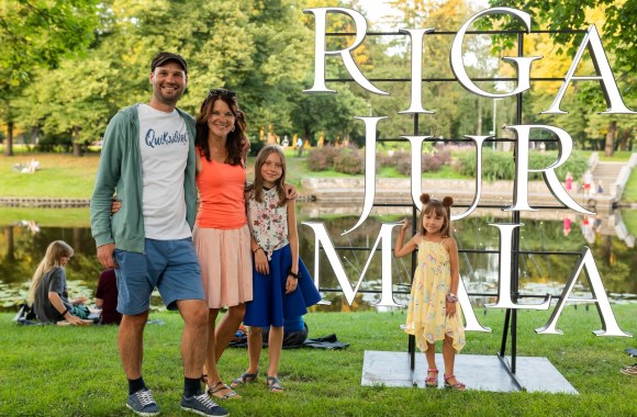 Rygos Jūrmalos festivalio muzikinis vakaras Kronvaldo parke / Organizatorių nuotr.