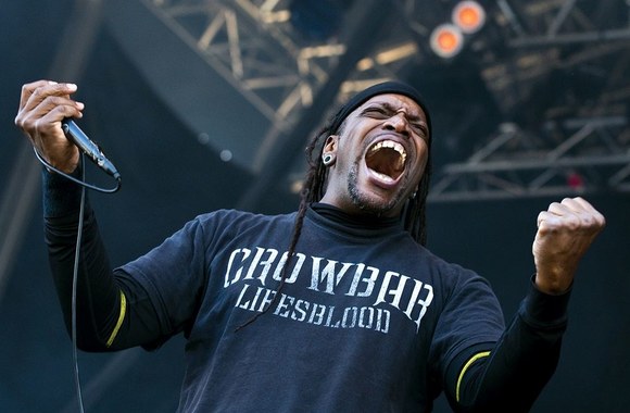 Derrickas Greenas iš „Sepultura“