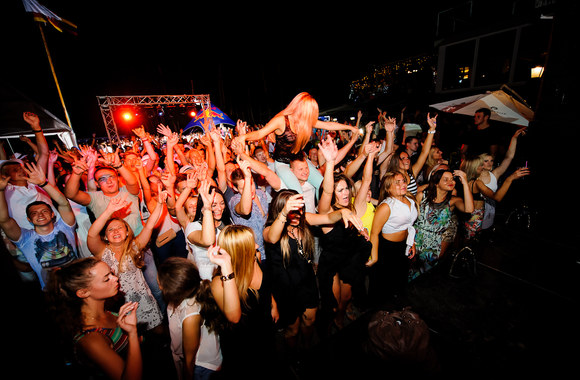 Linksmybių akimirka