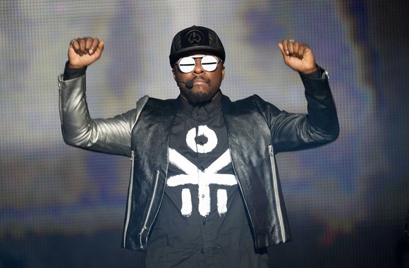 Will.I.Am švenčia 39-ąjį gimtadienį 