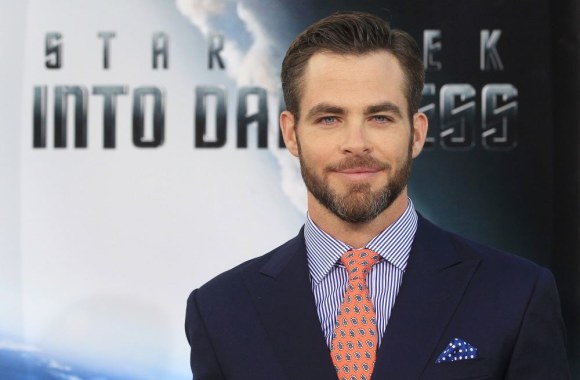 Chrisas Pine'as švenčia 33-iąjį gimtadienį