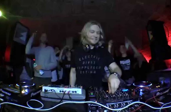 james-zabiela-boiler-room-southampton-dj-set