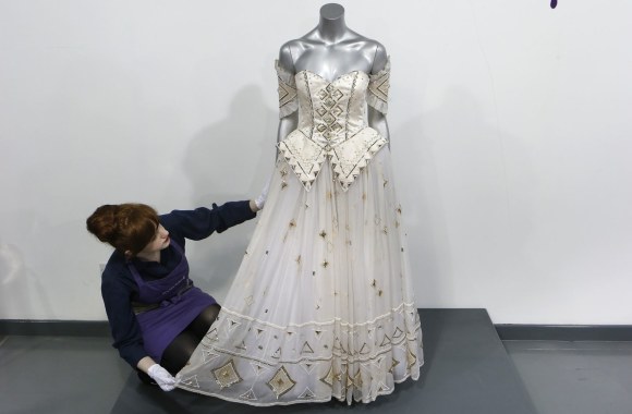 princesės Dianos suknelė 