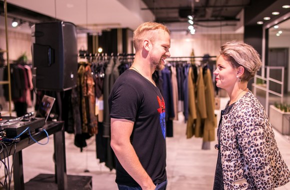 „Shopping Night Out“ akimirka