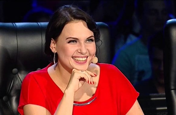 teatralisku-pasirodymu-suzaveta-j-arlauskaite-jazzu-ka-tik-megavausi-gyvenimu