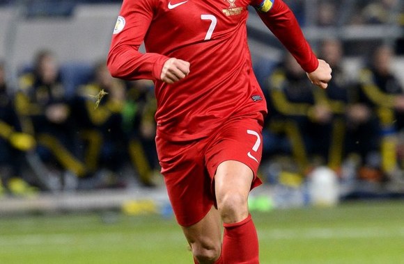 Cristiano Ronaldo švenčia 29-ąjį gimtadienį