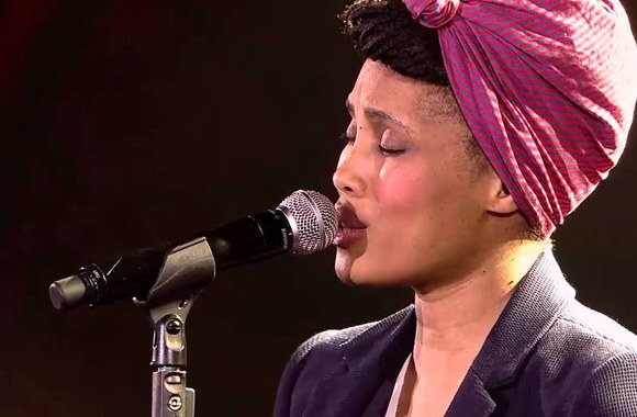 imany-dont-be-so-shy-live-final-must-be-the-musci-11