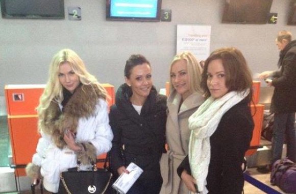 Merginų grupė „Kitokios“: Alvyda Sinkevičienė, Renata Klimaitytė, Oksana Šklėriūtė, Rosita Valančiūtė