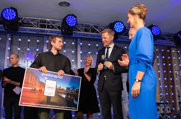 Jauniesiems menininkams įteikta „JCDecaux premija“ 