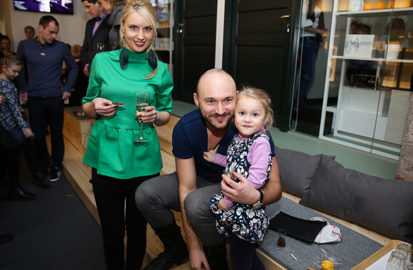 Dainė ir Donatas Baumilos su dukra