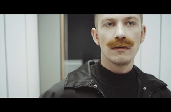 freaks-on-floor-star-official-music-video