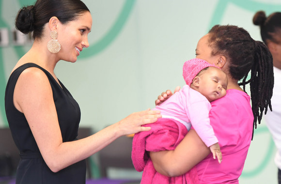 Meghan Markle lankėsi privačiame moterų susitikime PAR / „Scanpix“ nuotr.