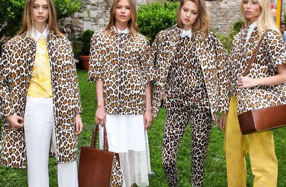 „Stella McCartney“ pavasario kolekcijos pristatymas