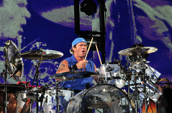 „Red Hot Chili Peppers“ koncerto akimirka