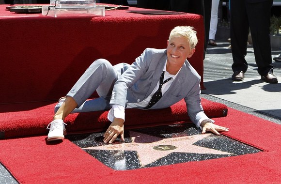 Prieš metus Ellen DeGeneres gavo savo vardo žvaigždę Holivudo šlovės alėjoje