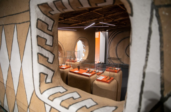 Parodos „Deivės ir kariai“ akimirka /  Juliaus Kalinsko nuotr.