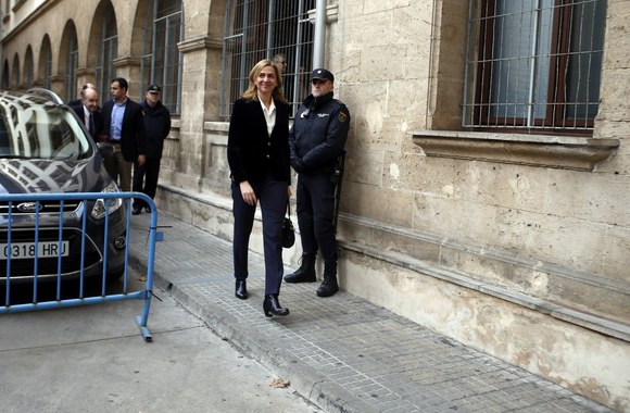 Princesė Cristina atvyko į teismą