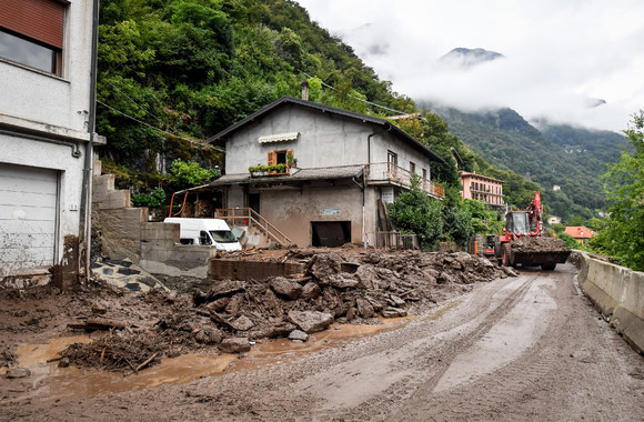 Nusiaubtas Laglio miestelis / Scanpix nuotr.