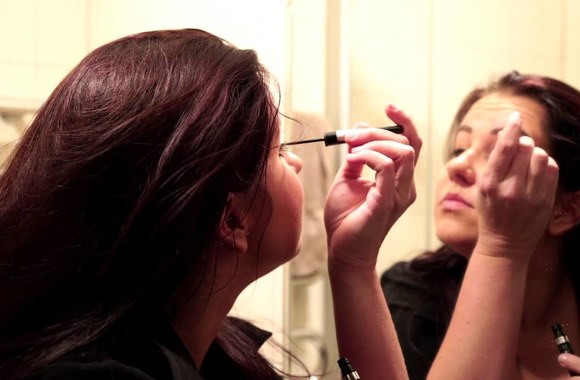 agne-siozinyte-tiesa-i-akis-rezianti-issukis-kaime-dalyve