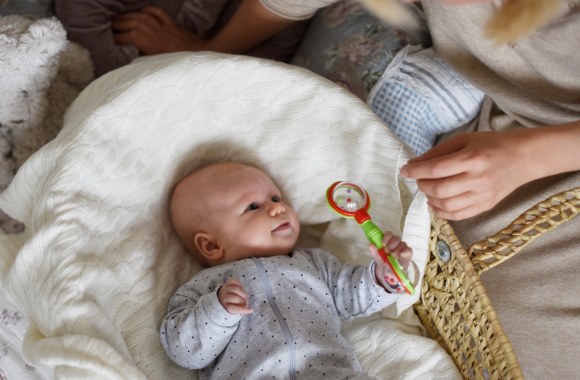 Kamilė ir Bagdonas Sienkievičiai dalijasi pirmagimės dukros Liukos fotosesija/„Daiva Kiele Photography“ nuotr.