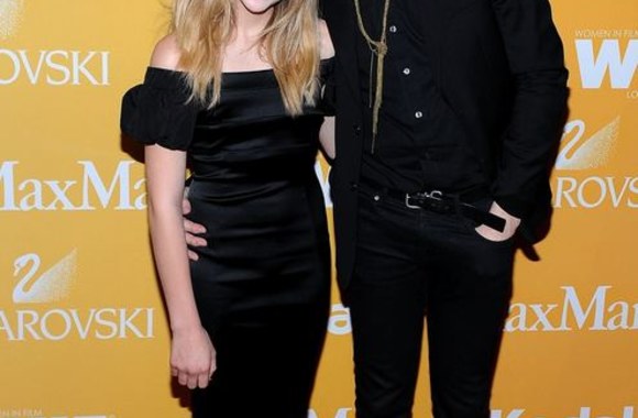 Aktorė Chloe Grace Moretz su draugu