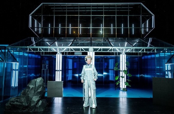 LNDT spektaklis „Soliaris 4" / D.Matvejevo nuotr.