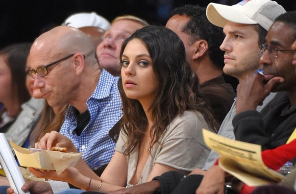 Mila Kunis ir Ashtonas Kutcheris