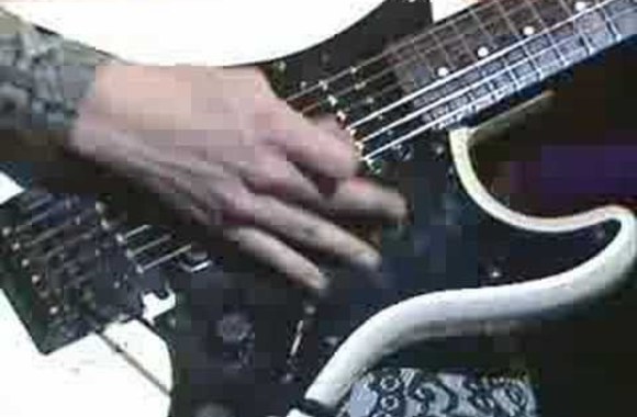 VIDEO kadras: UFO - Doctor Doctor (Live 1986)