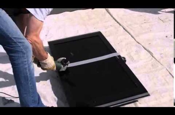 VIDEO kadras: Po skyrybų daiktus vyras padalino pusiau