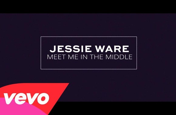 VIDEO kadras: Jessie Ware - Meet Me In The Middle