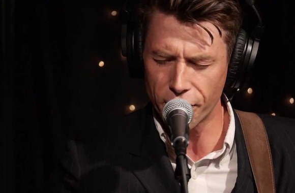 VIDEO kadras: Luke Winslow-King - Full Performance (Live on KEXP)